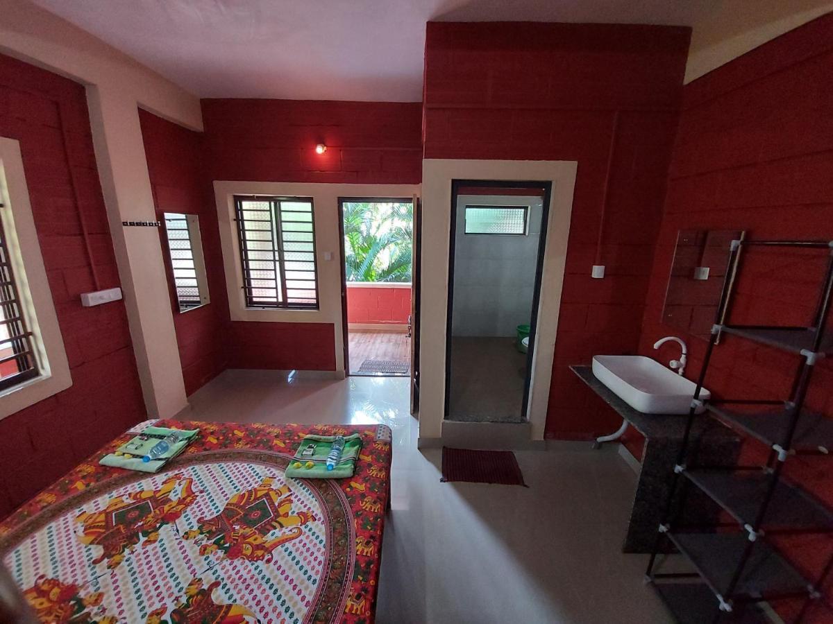 Cocopelli Guest House Gokarna  Eksteriør billede